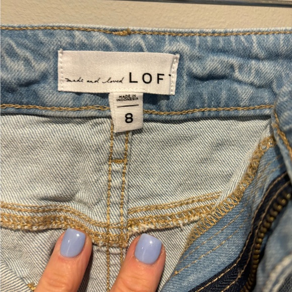 Women's Loft Denim Skirt - Size 8 Skirt Length is 17 1/2 Frayed Hem Worn 1x - Picture 10 of 10